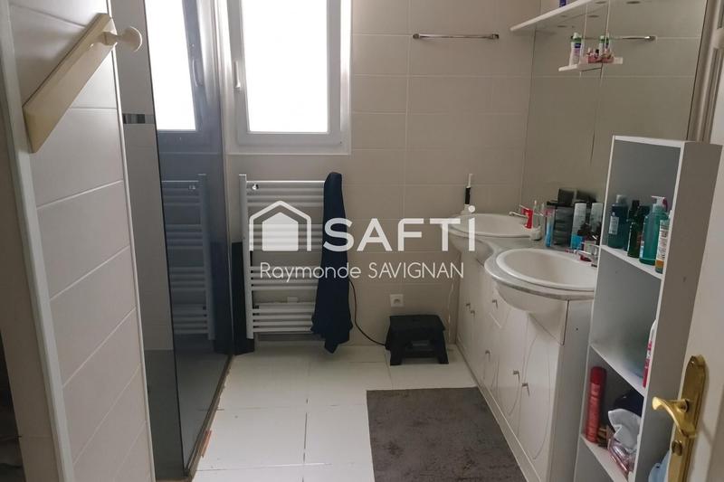 Maison - 128 m² - 7 pièces