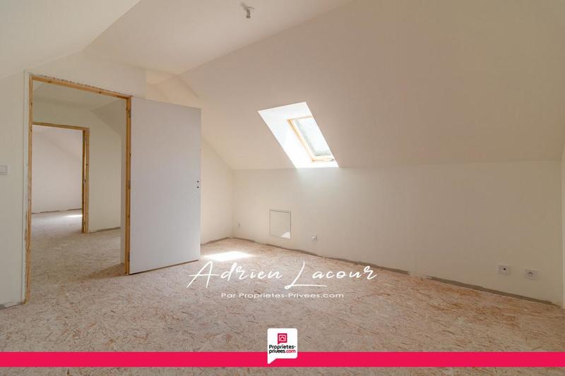 Parking / Garage - 106 m²