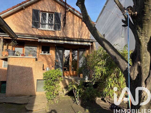 Maison - 107 m² - 3 pièces