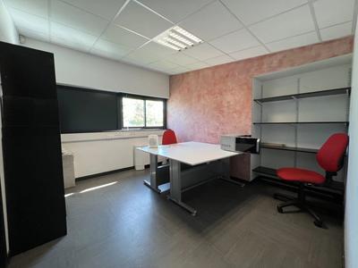 Bureau - 11 m² - 1 pièce