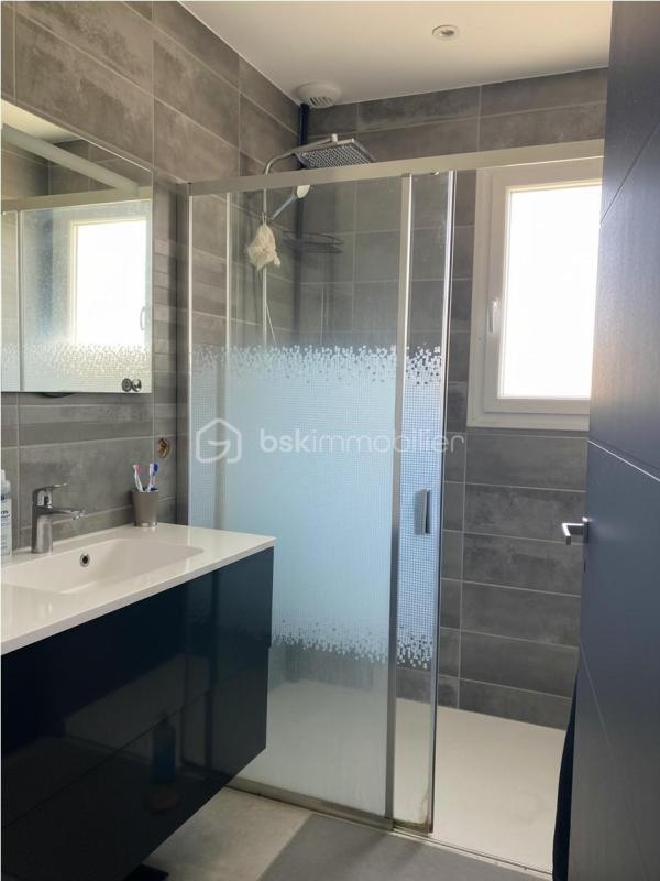 Pavillon - 101 m² - 4 pièces