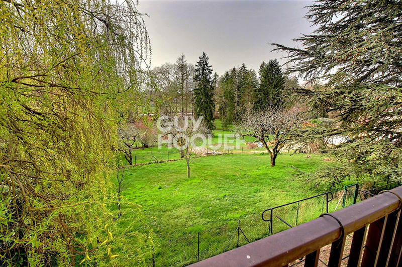 Maison - 143 m² - 7 pièces