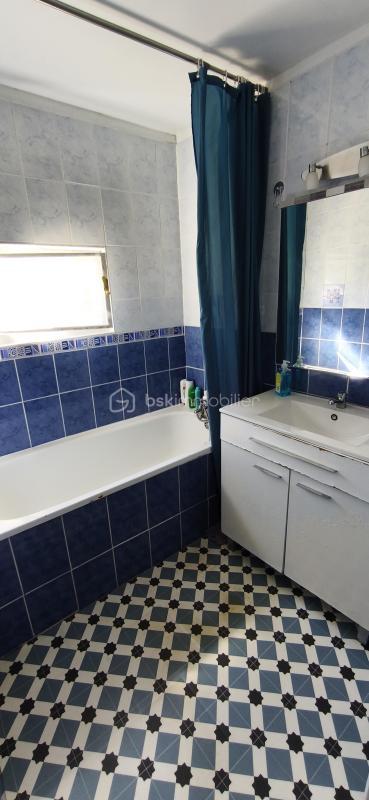 Maison - 65 m² - 3 pièces