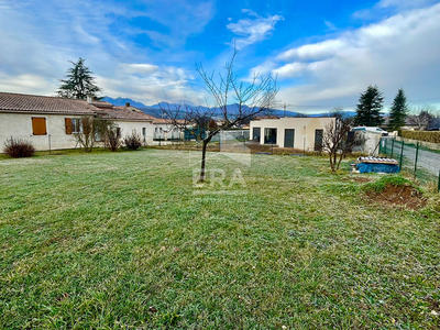 Terrain - 601 m²