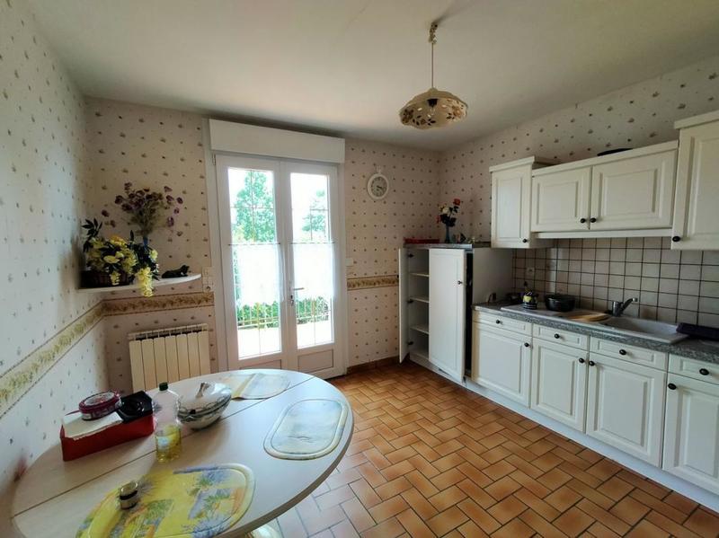 Maison - 93 m² - 5 pièces