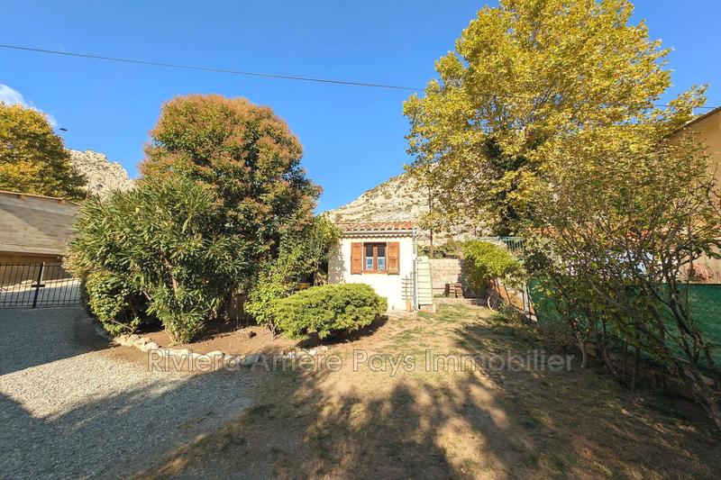 Maison - 93 m² - 5 pièces