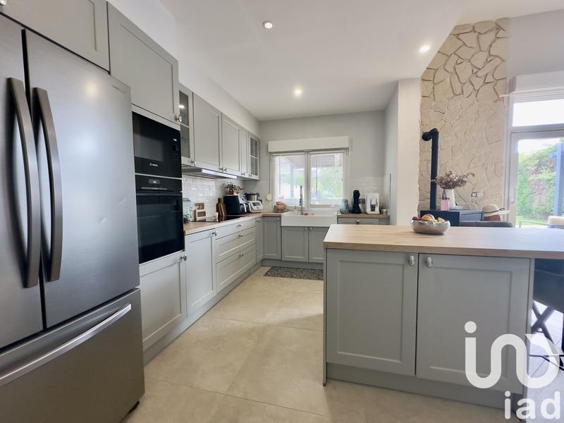 Maison - 167 m² - 6 pièces