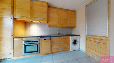 Appartement - 79 m² - 4 pièces