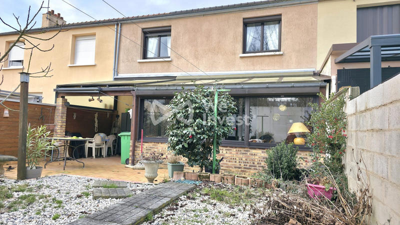 Maison - 96 m² - 5 pièces