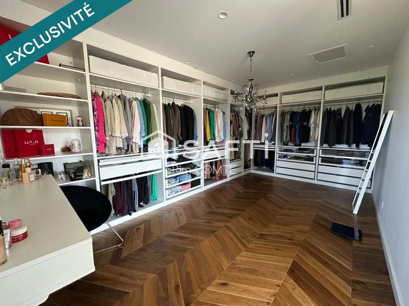 Maison - 191 m² - 8 pièces