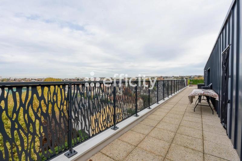 Appartement - 85 m² - 4 pièces