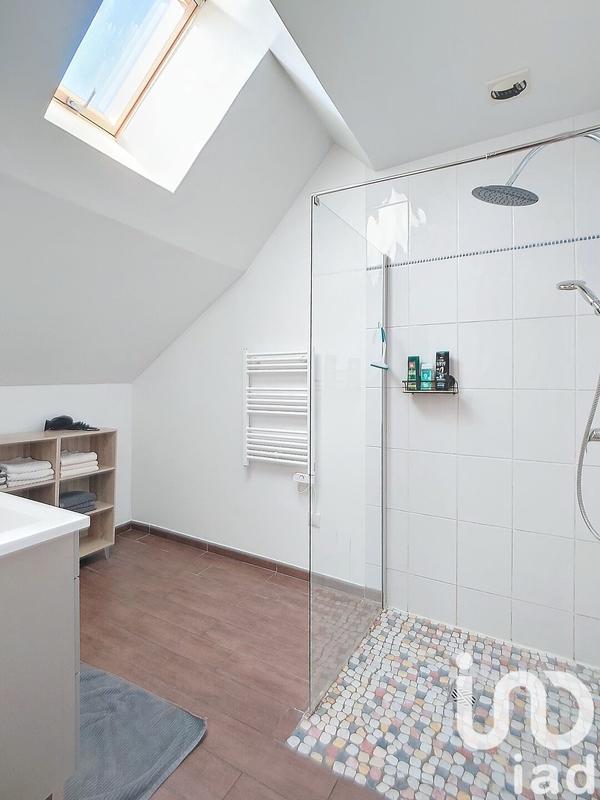 Maison de ville - 85 m² - 4 pièces