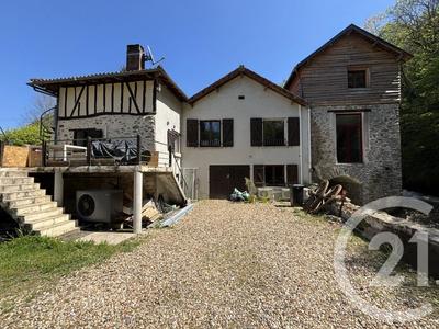 Moulin - 280 m² - 6 pièces