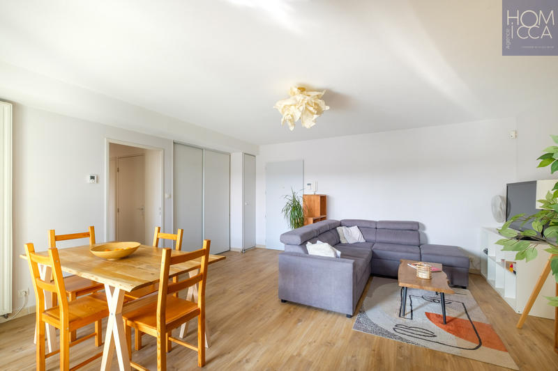 Appartement - 61 m² - 3 pièces