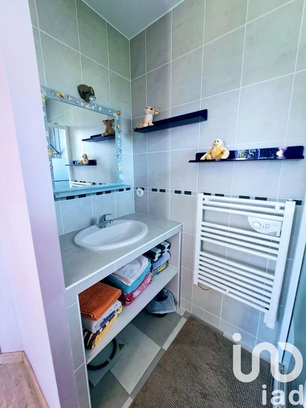 Maison - 185 m² - 5 pièces