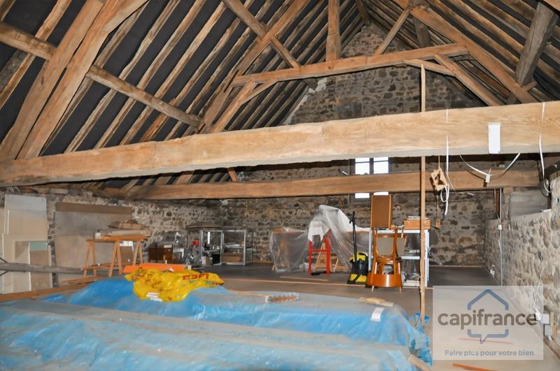 Maison - 210 m² - 7 pièces