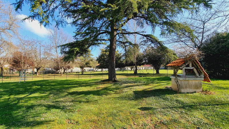 Maison - 167 m² - 6 pièces