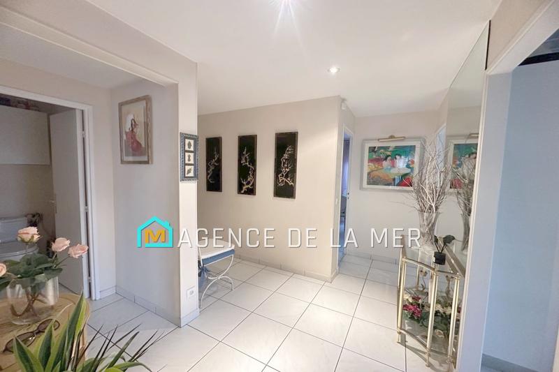 Appartement - 97 m² - 4 pièces