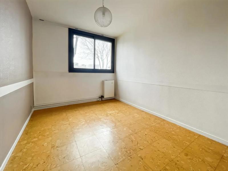 Appartement - 105 m² - 5 pièces