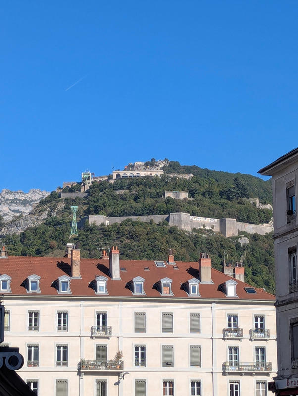 Local commercial - 40 m² - 2 pièces