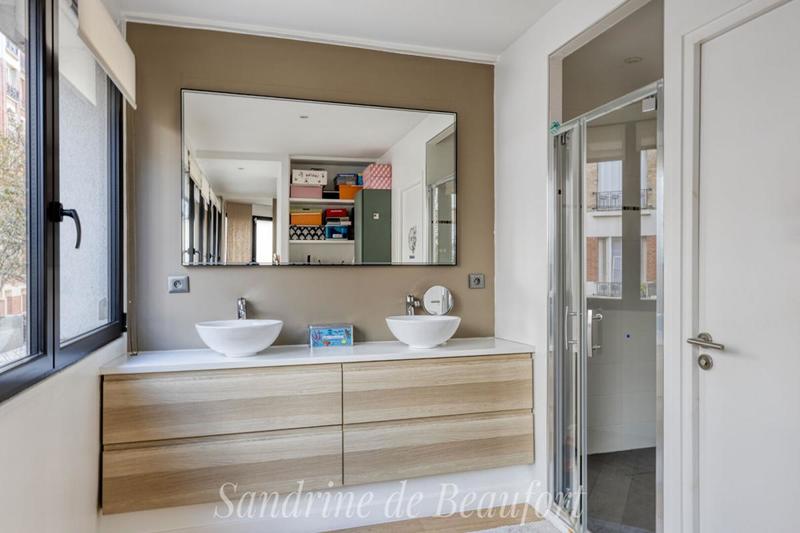 Appartement - 184 m² - 6 pièces