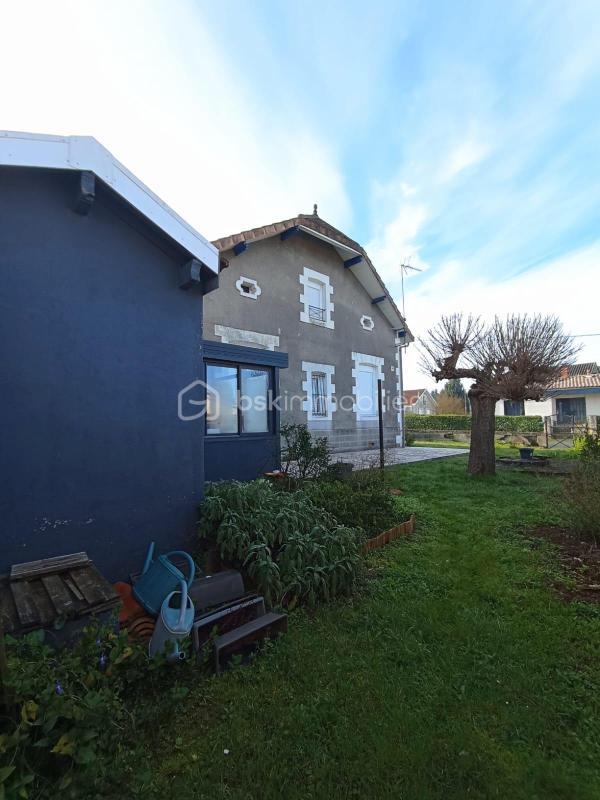 Maison - 166 m² - 6 pièces