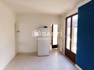 Maison - 95 m² - 4 pièces