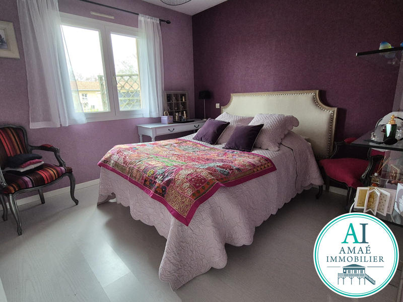 Maison - 99 m² - 4 pièces