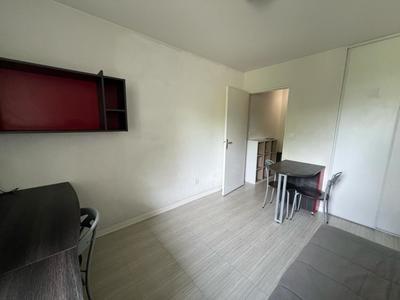 Studio - 18 m² - 1 pièce