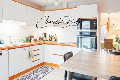 Propriété - 130 m² - 5 pièces