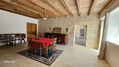 Maison - 400 m² - 11 pièces