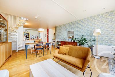 Appartement - 140 m² - 5 pièces