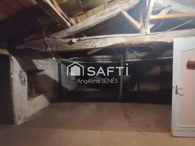 Maison - 270 m² - 6 pièces