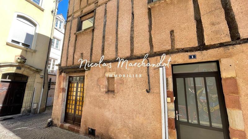 Maison - 193 m² - 8 pièces