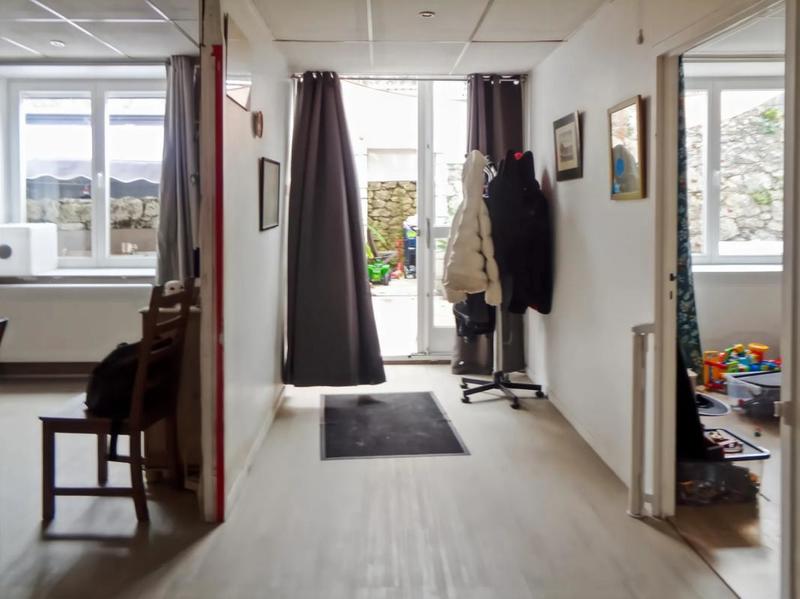 Maison - 400 m² - 15 pièces