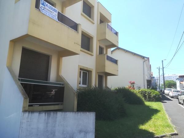 Studio - 21 m² - 1 pièce