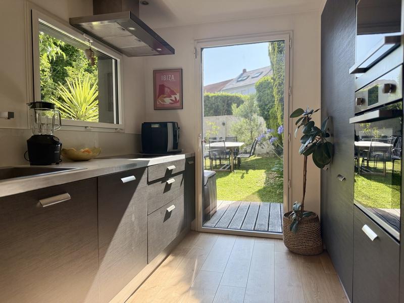 Maison - 144 m² - 5 pièces