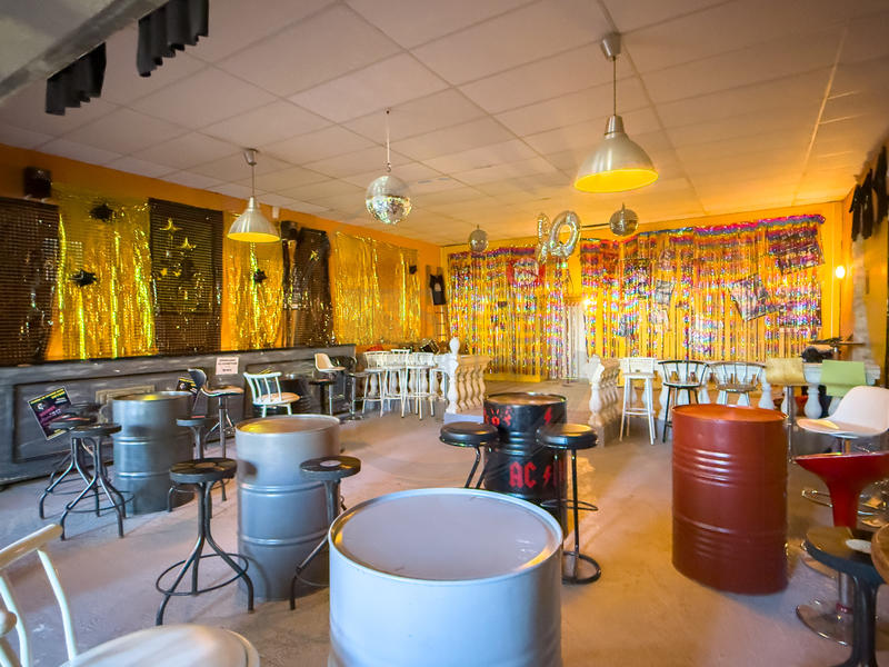 Local commercial - 294 m²