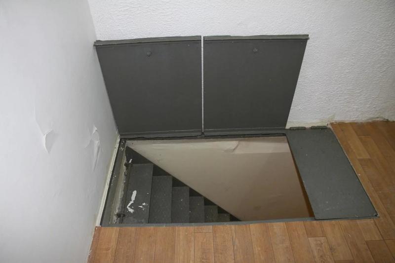 Divers - 131 m² - 4 pièces