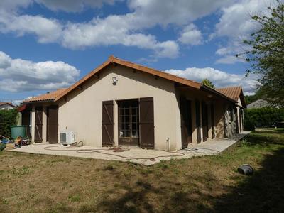 Pavillon - 175 m² - 7 pièces