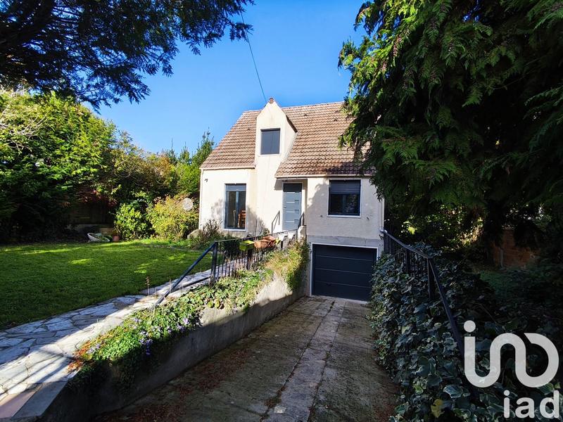 Maison - 110 m² - 6 pièces