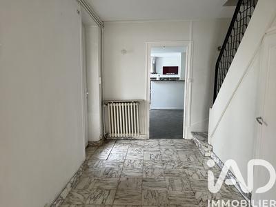 Maison - 83 m² - 5 pièces