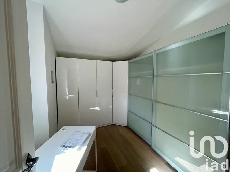 Maison - 235 m² - 6 pièces