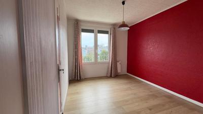 Maison - 81 m² - 4 pièces