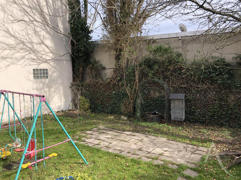 Maison - 162 m² - 6 pièces