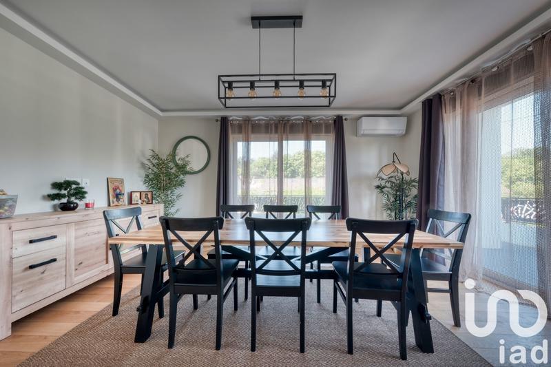 Maison de maîtres - 330 m² - 9 pièces