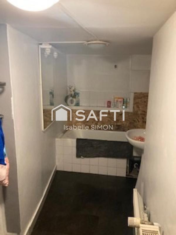 Maison - 217 m² - 8 pièces