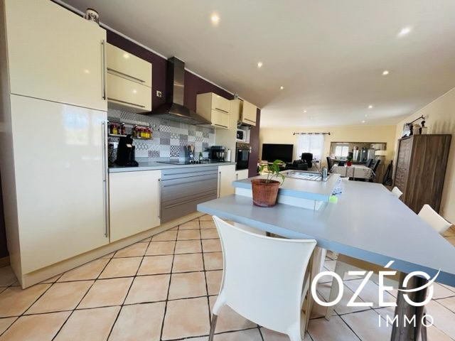 Villa - 130 m² - 5 pièces