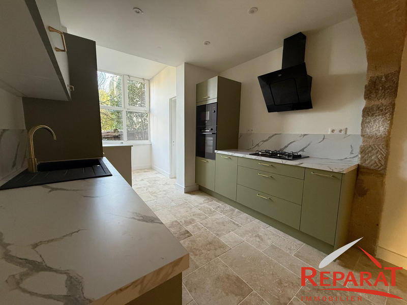 Maison - 135 m² - 6 pièces