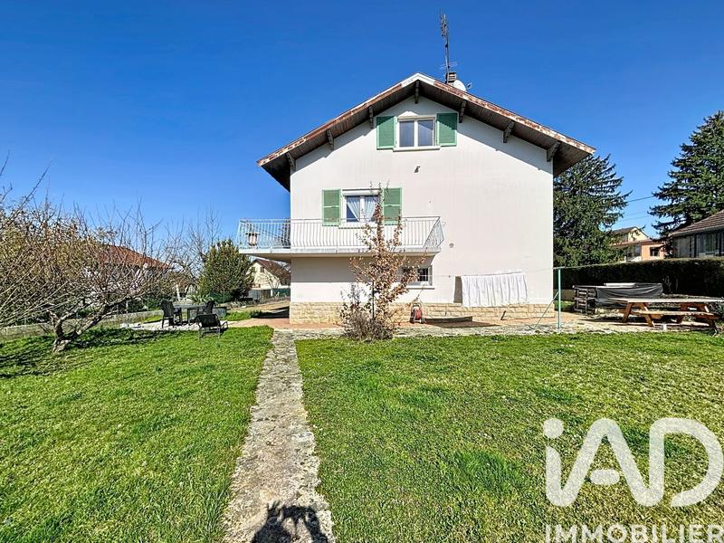 Maison - 139 m² - 6 pièces